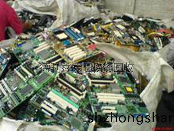 廢(fei)舊電路(lu)闆(ban)迴(hui)收